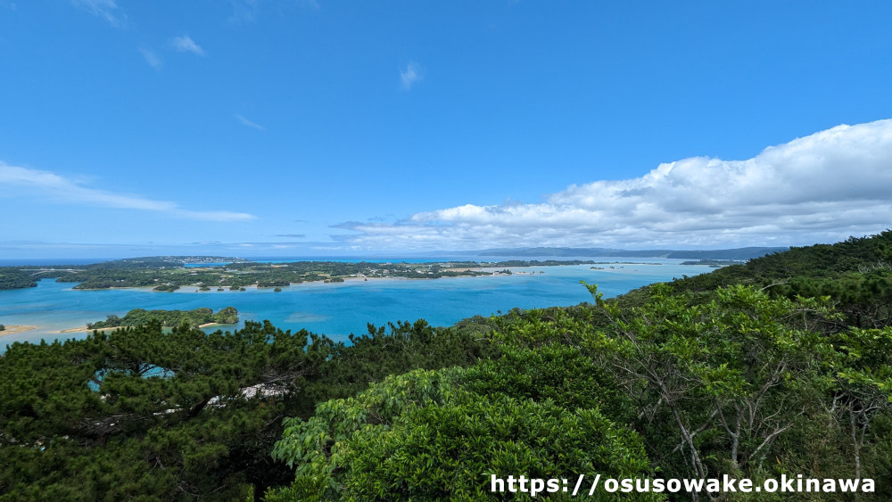 沖縄県名護市嵐山展望台の絶景（大宜味村、国頭村方面）