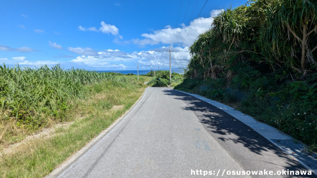 沖縄県今帰仁村古宇利島ハートロック・ティーヌ浜からトケイ浜への行き方